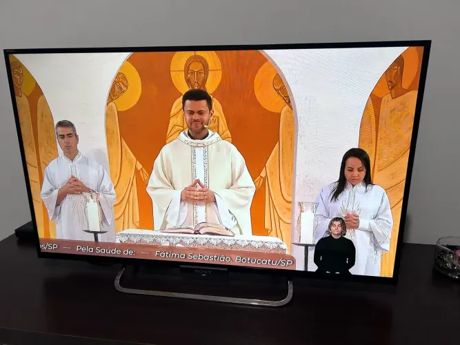Smart TV Sony Bravia 42" Full HD - Impecável + Controle e Fonte 100% Originais