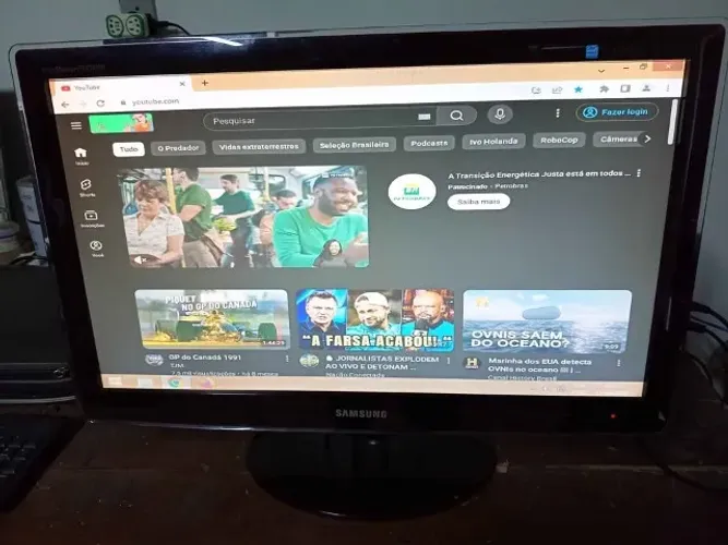 Monitor/TV de 24 Polegadas Tela LCD