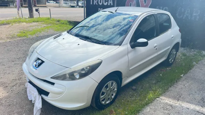 Peugeot 207 Active 1.4 Flex 8V 5P 2015