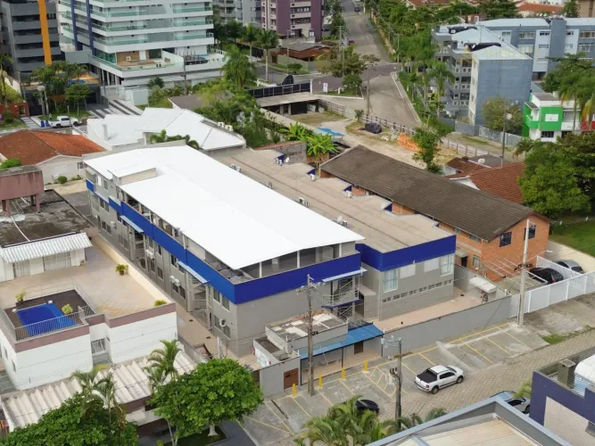 Apartamento em Caiobá - Matinhos
