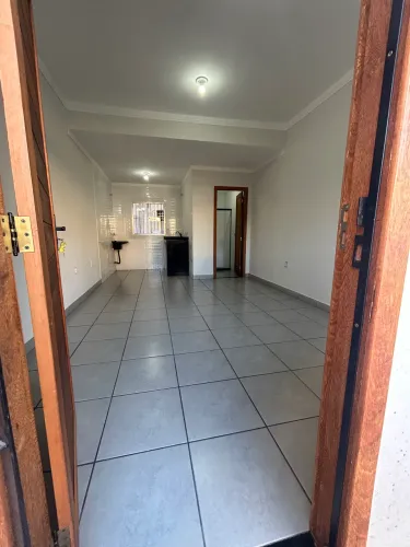 Aluga-se linda kitnet R$ 900,00