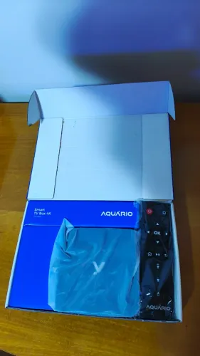 Smart TV Box Aquário STV-3000 Usada na Caixa Original