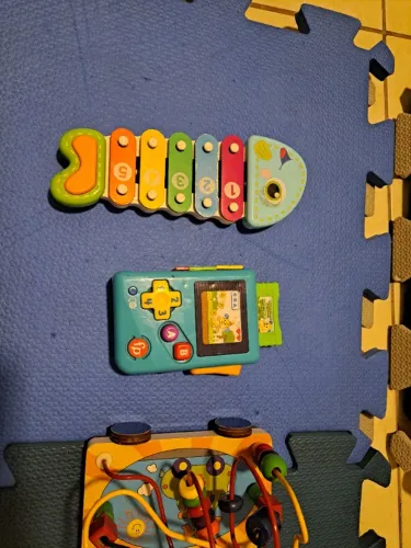 Brinquedos para bebês