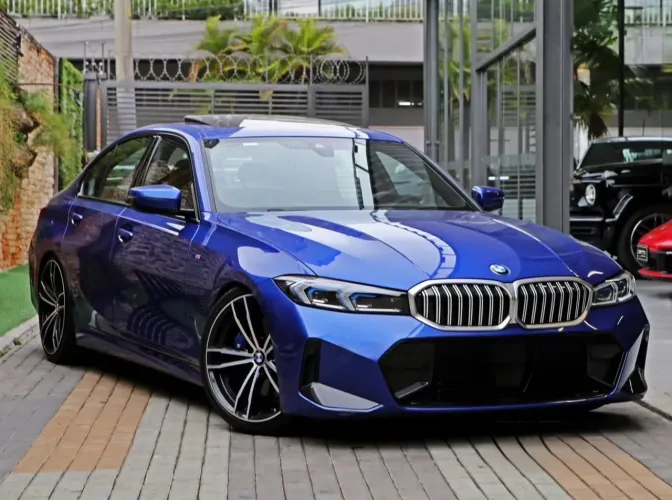 BMW 320I A 2.0 TB M Sport Activeflex 16V 4P 2023