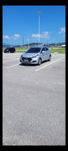 Hyundai HB20 Unique 1.0 Flex 12V Mec. 2019