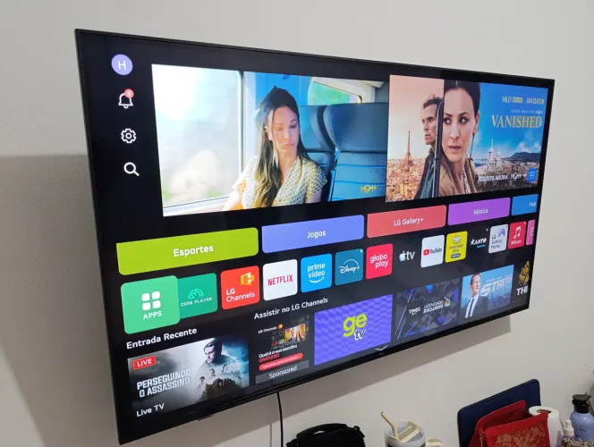 Tv LG 2025 55 4K HDR + Controle Smart Magic em 12x s/juros + suporte tri articulado