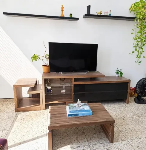 Rack de MDF para TV até 75 Polegadas + Prateleiras + Mesa de Centro.