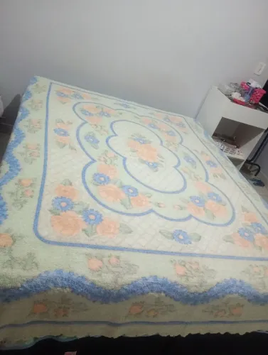 Colcha felpuda cama Queen