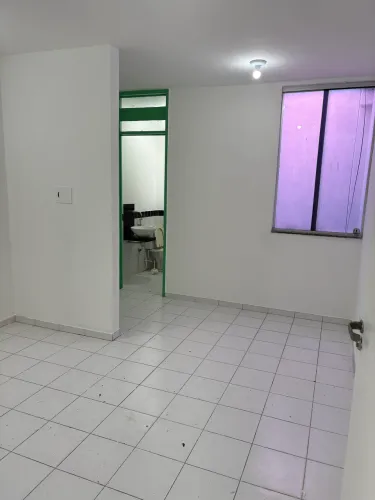 Sala comercial próx Parq Centenário