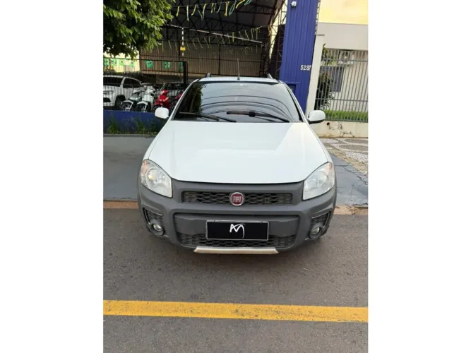 Fiat Strada Freedom 1.4 Flex 8V CS 2020
