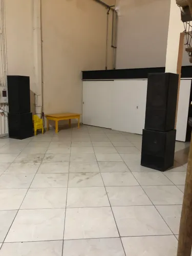 EQUIPAMENTO SOM/ILUMINAÇÃO 