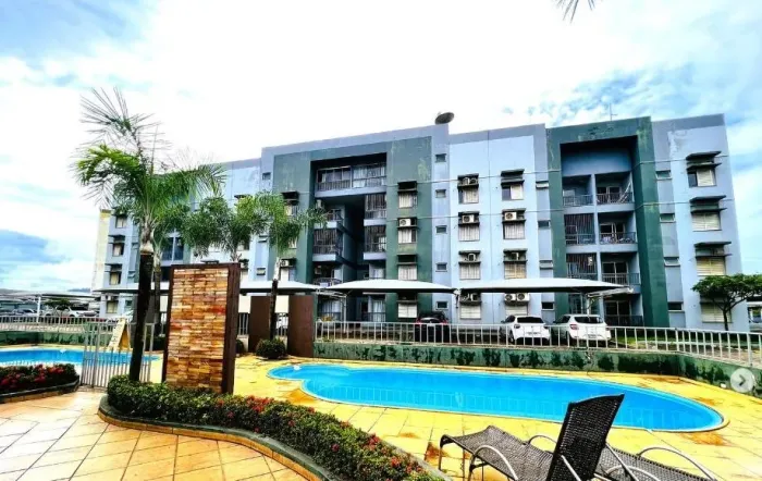 ALUGA-SE apartamento mobiliado