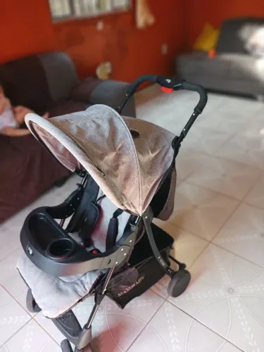 Carrinho Max Baby