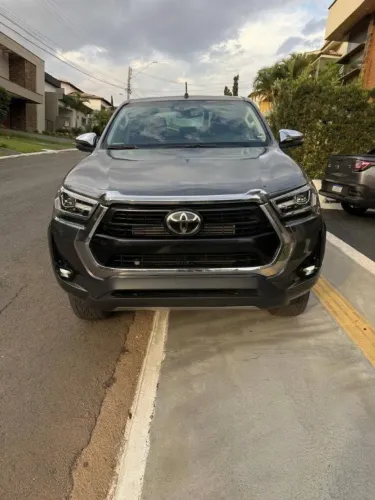 Toyota Hilux CD SRX 4X4 2.8 TDI 16V Diesel Aut. 2021