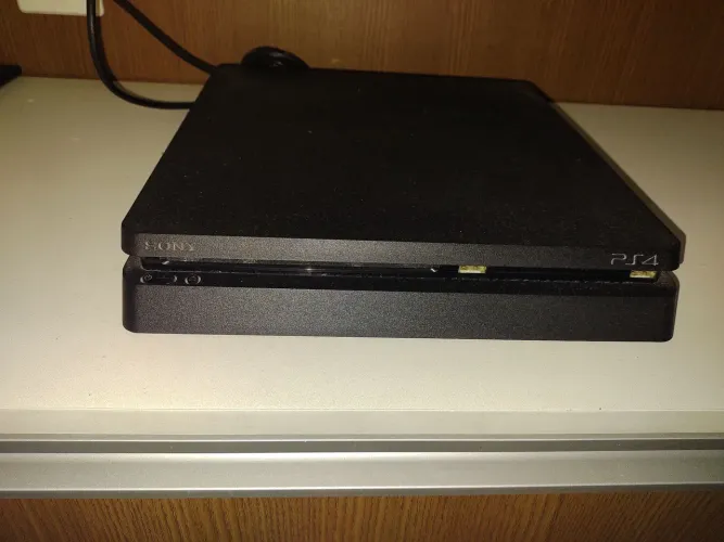 Vendo PlayStation 4 1 TB