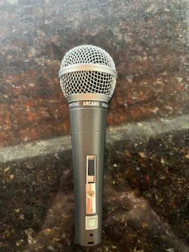 Vendo Microfone ARCANO