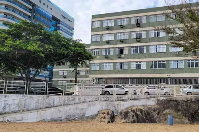 Imóvel para venda com 2 quartos Predio Frente Mar em Praia da Costa - Vila Velha - ES