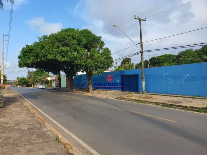 Casa com 2 dormitórios para alugar, 300 m² por R$ 7.001,00/mês - Olho D Água - São Luís/MA