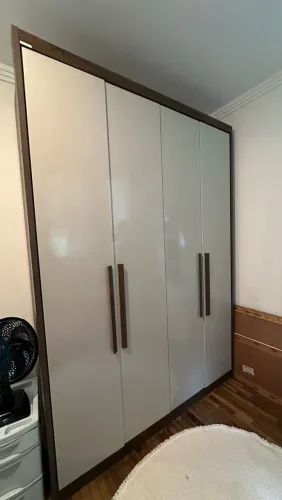 Guarda roupa