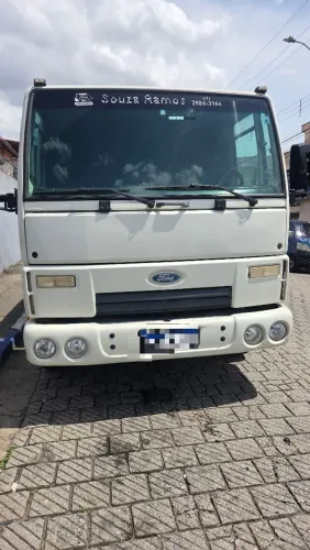 Ford/Cargo 815 E