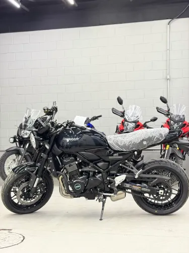 Kawasaki Z900RS BALCK BALL- VENDEDOR RICARDO 