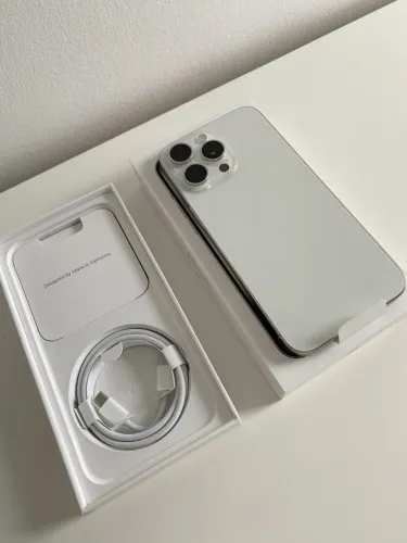 iphone 15 Pro Max - 256GB