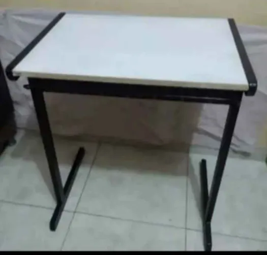 Mesinhas escolares