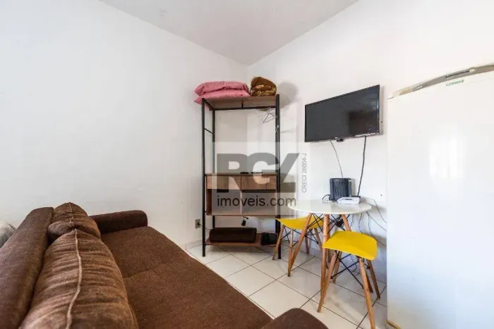 Kitnet com 1 dormitório para alugar, 31 m² por R$ 2.500,00/mês - Embaré - Santos/SP