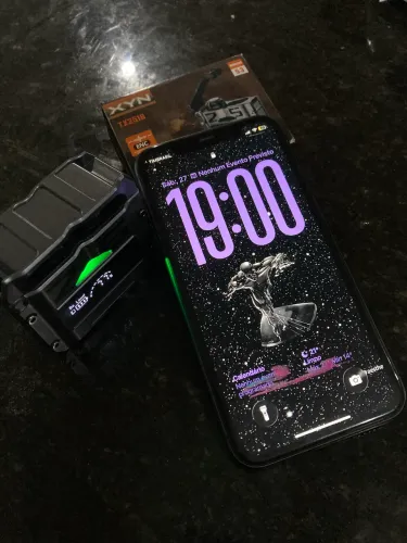 IPHONE 11 256GB + FONE BLUETOOTH 