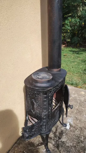Salamandra de ferro fundido 