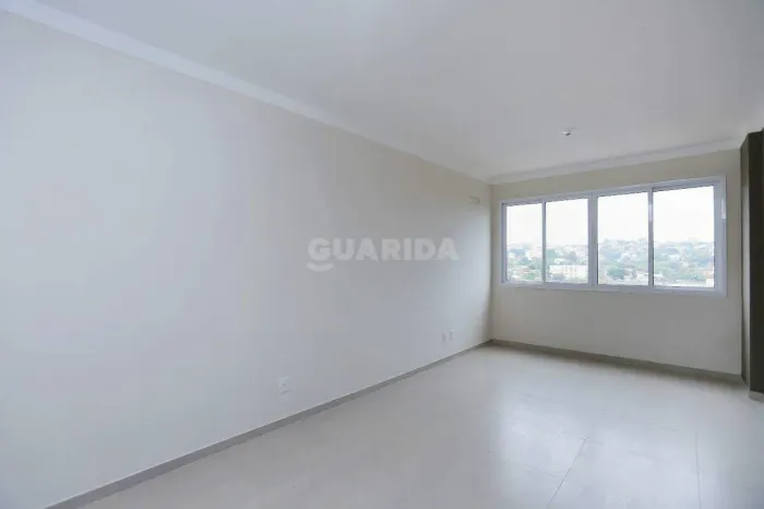 Apartamento com 2 dormitórios, 1 suíte e 2 vagas de garagem no bairro Petrópolis