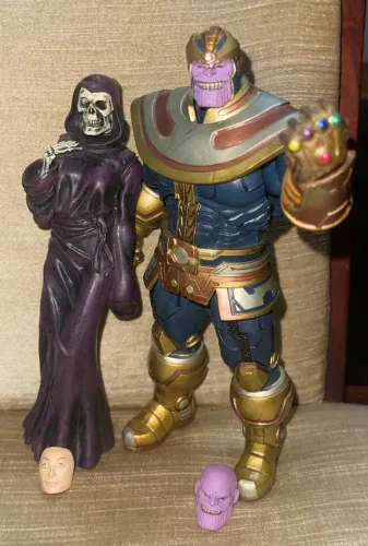 Marvel legends - Thanos select