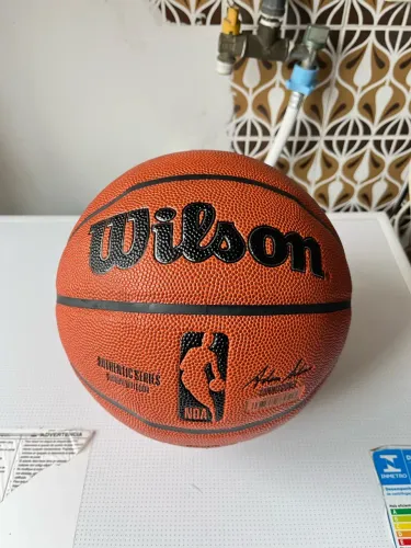 Bola de Basquete Wilson NBA Oficial - Nova, Nunca Usada