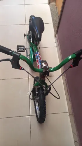 Bicicleta aro 16 em perfeito estado toda boa
