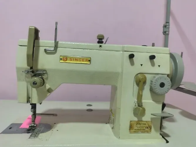 Máquina Singer e Reta e Zigue Zag, Semi Industrial!