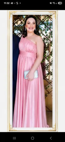 Vestido de festa Rosa com tule