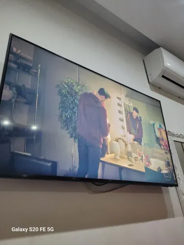 Vende se uma TV Samsung cristal 50 polegadas