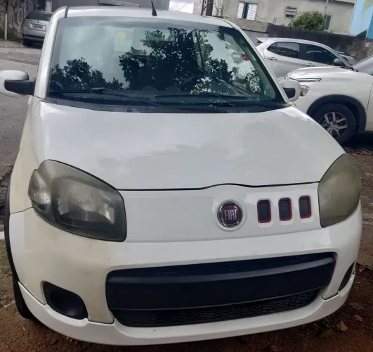 Fiat Uno Sporting 1.4 EVO Fire Flex 8V 4P 2014