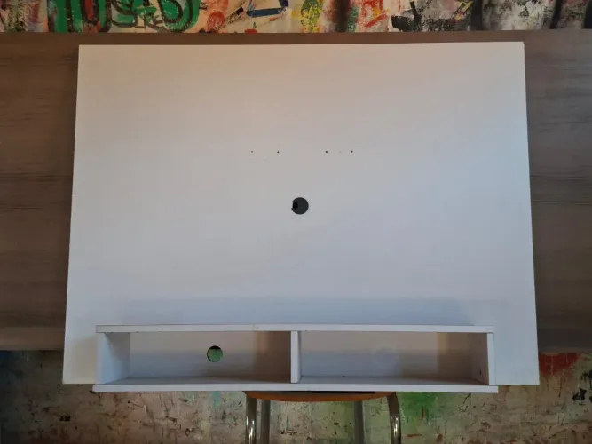 Painel para TV de até 32 polegadas
