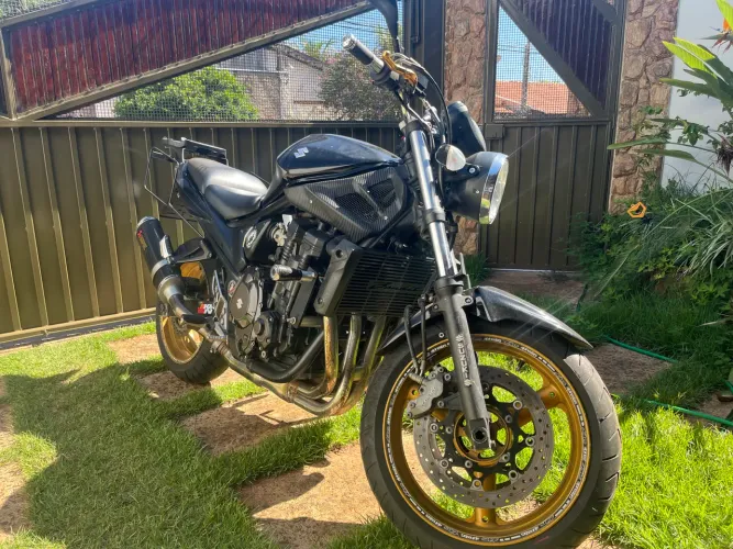 Suzuki Bandit 650s