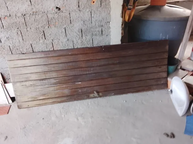 Porta de madeira de 70 x 2,5
