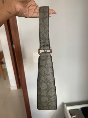 Bolsa guess