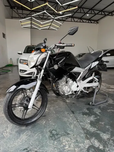 Fazer 250 2011