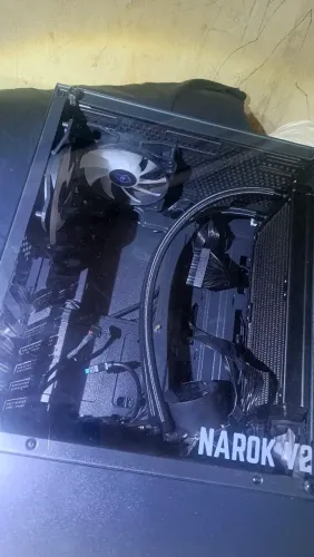 Kit Gamer - Gabinete Narok V2 + Water Cooler 240mm + Fonte 650W