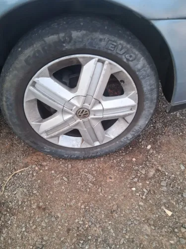 Vende-se jogo de rodas de aluminio aro16