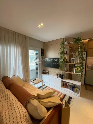 Apartamento 1 quarto + home office, finamente mobiliado a poucos passos da UFC à venda, Pa