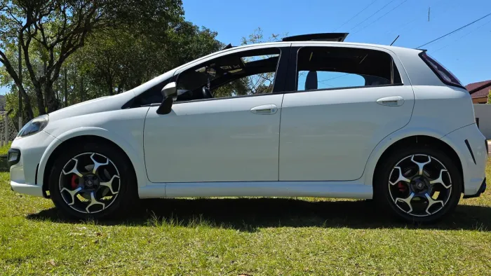 Fiat Punto T-jet 1.4 16V Turbo 5P 2013
