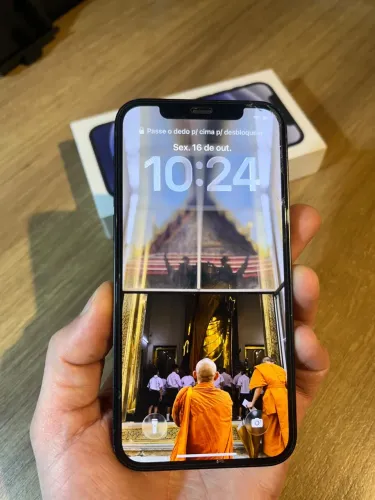 iPhone 12 64 go
