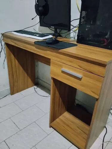 Mesa para computador