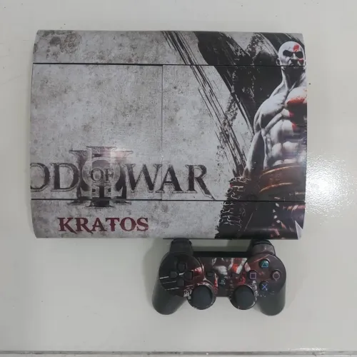 PlayStation 3 super slim com vários jogos e loja pra baixar grátis